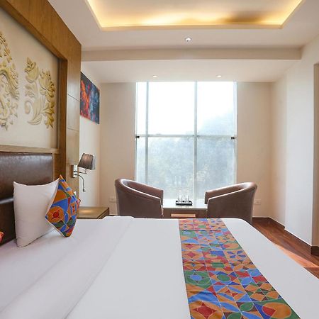 Fabhotel Prime Star 17 - Nr Yashobhoomi Convention Centre Deli Exterior foto