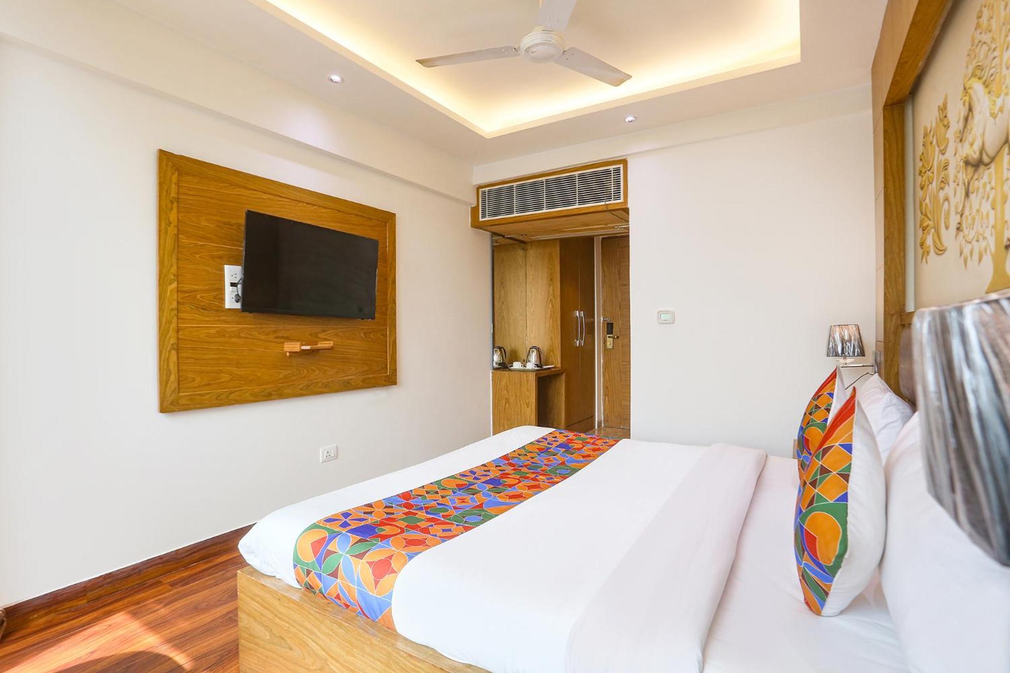 Fabhotel Prime Star 17 - Nr Yashobhoomi Convention Centre Deli Exterior foto