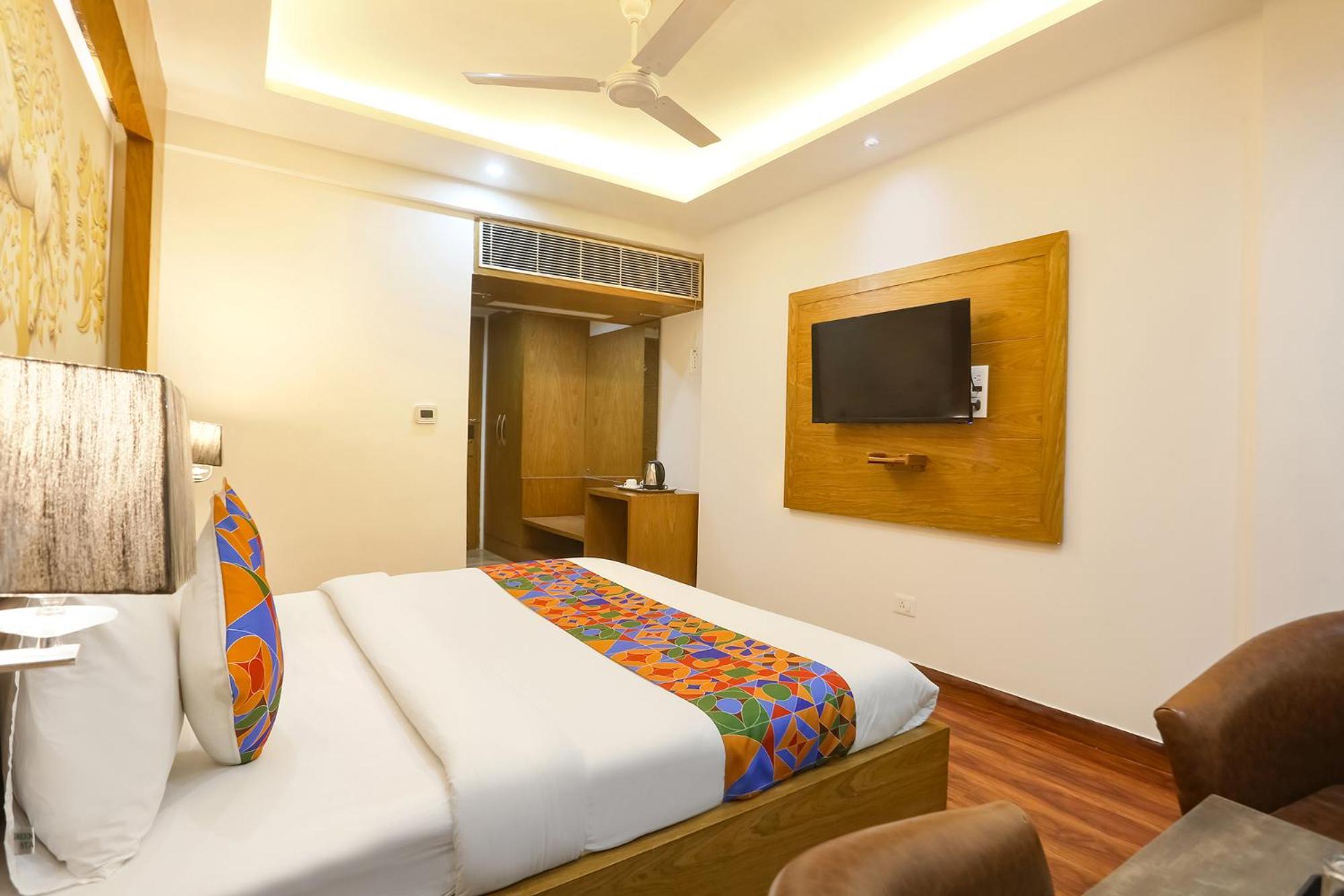 Fabhotel Prime Star 17 - Nr Yashobhoomi Convention Centre Deli Exterior foto