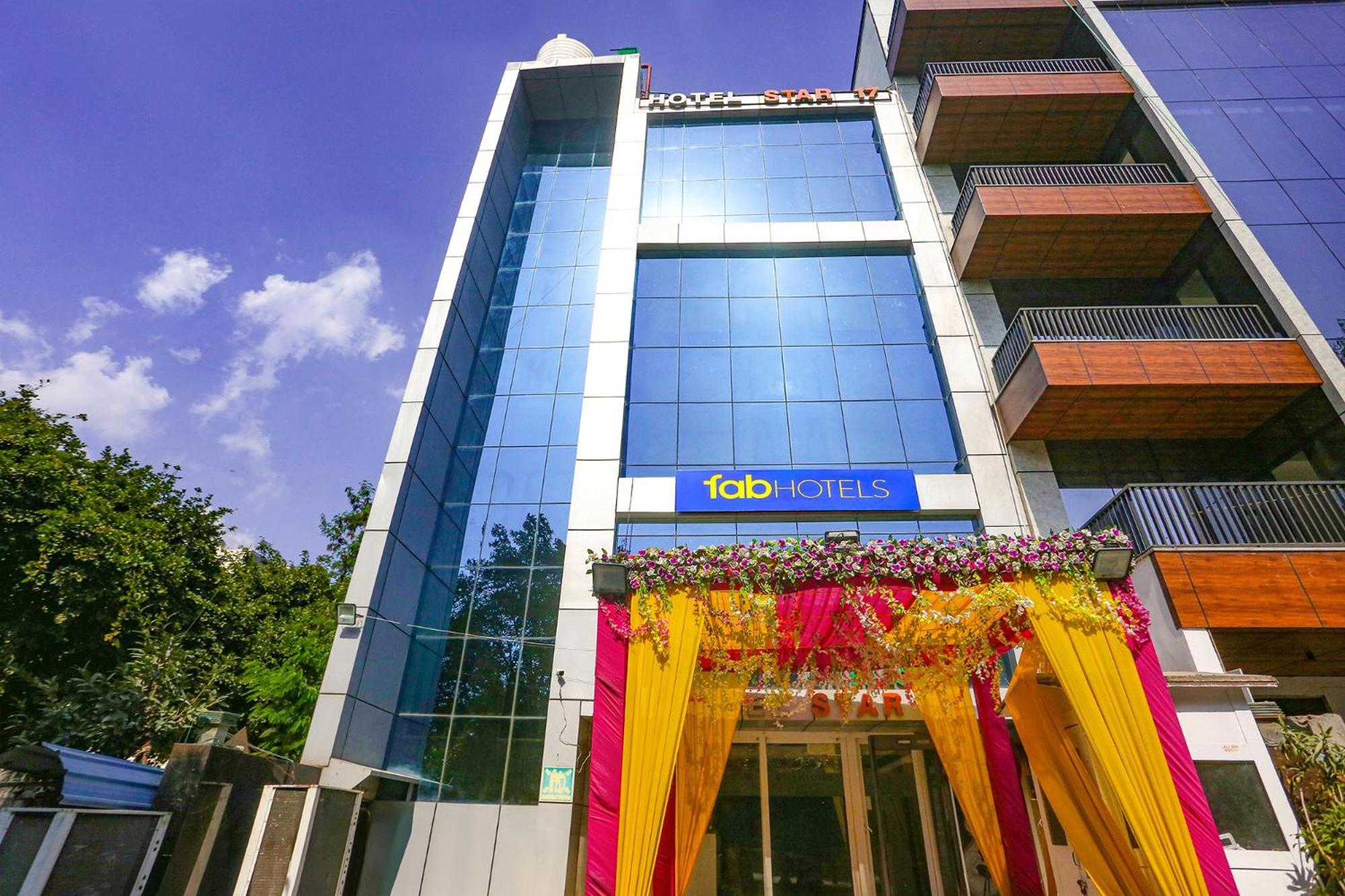 Fabhotel Prime Star 17 - Nr Yashobhoomi Convention Centre Deli Exterior foto