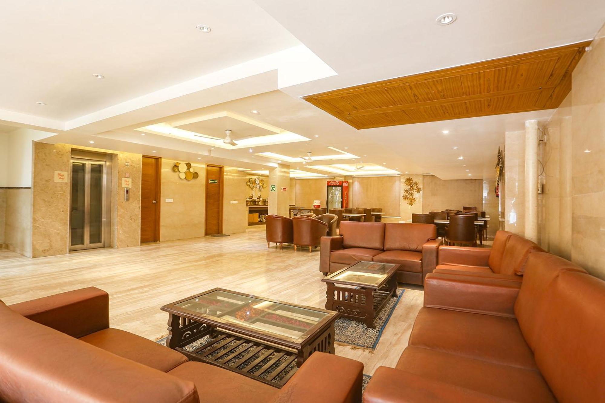 Fabhotel Prime Star 17 - Nr Yashobhoomi Convention Centre Deli Exterior foto